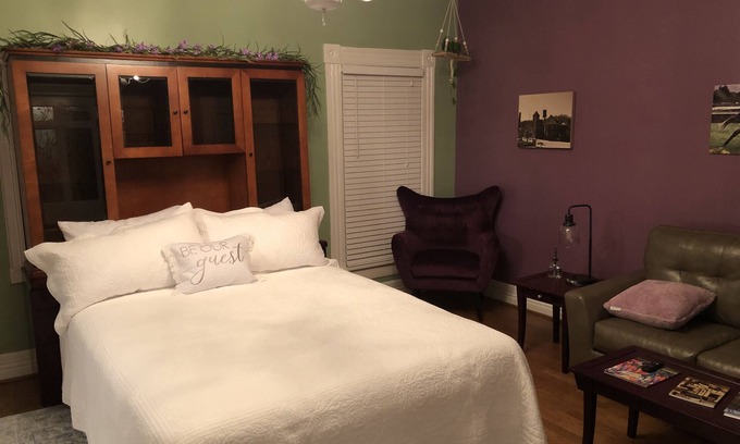 Versailles Apartment | Historic Downtown Morgan Street Apartment - Pet Friendly!