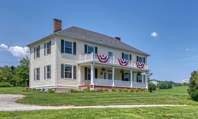 Lutherville Timonium House | Historic Farmhouse Retreat w/flower farm & chickens in Baltimore suburbs!