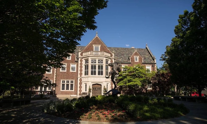 Maple Ridge Bed & Breakfast | Historic Harwelden Mansion