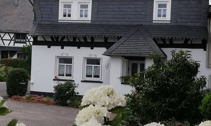 Sosberg House | Historic holiday home Sosberg near hanging rope bridge