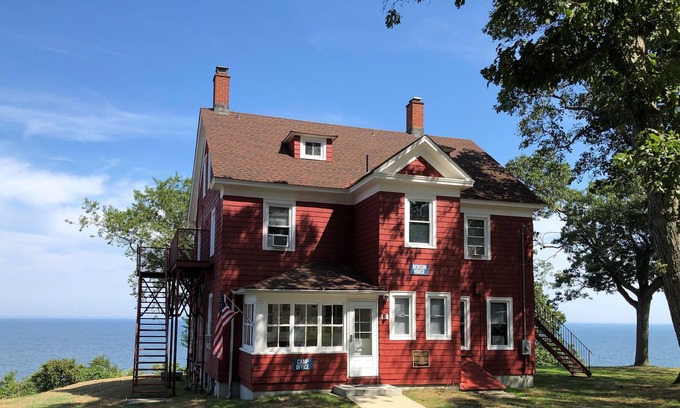 Wading River RV Rental | Historic House Overlooking the Long Island Sound