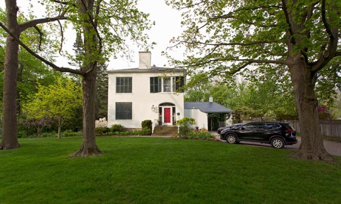 Historic Old Town Bed & Breakfast | Historic Lyons House