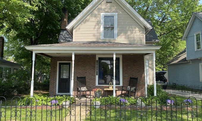 Stillwater House | Historic Stillwater Home close to downtown