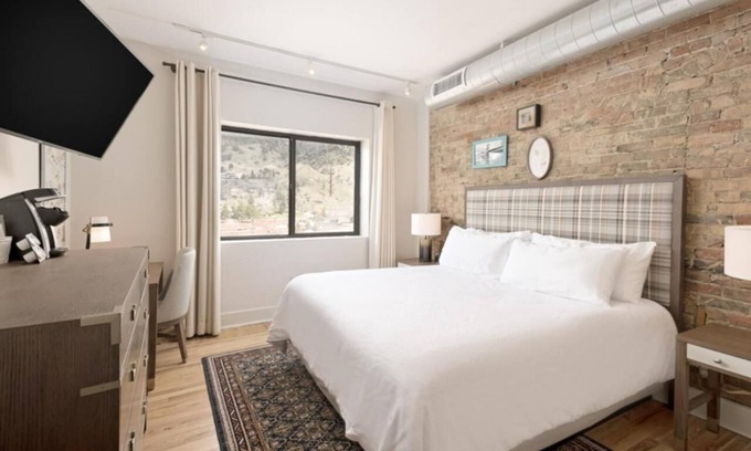 Glenwood Springs Hotel | Historic View, Hotel Maxwell Anderson, Coffee Maker, Great Location