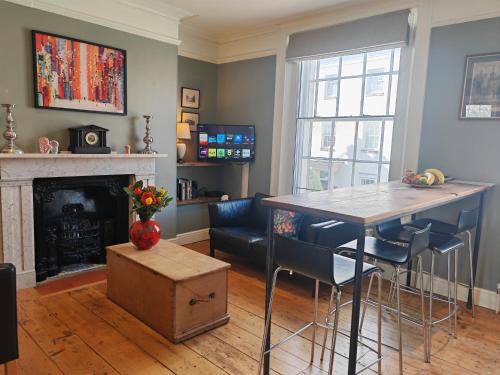 Winchester Apartment | Historic Winchester Apartment