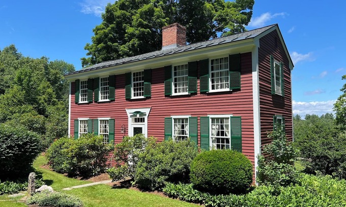 Acworth Other | Historic Year-Round Country Retreat: 3-day minimum