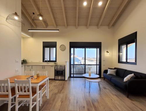 Qatsrin House | hod barama- ישוב שומר שבת צ'ק אין לפני שבת צ'ק אאוט במוצש