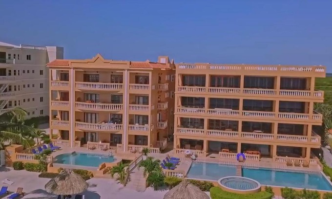 Boca Ciega Resort | Hol Chan Reef Oceanfront Residences