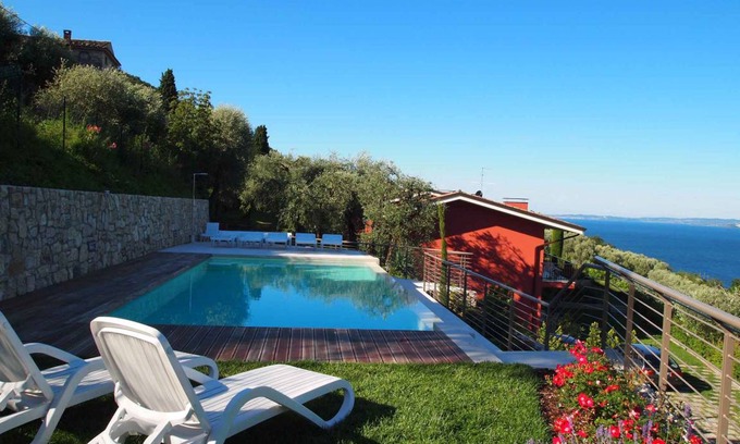 Frader Apartment | Holiday apartment with terrace or balcony