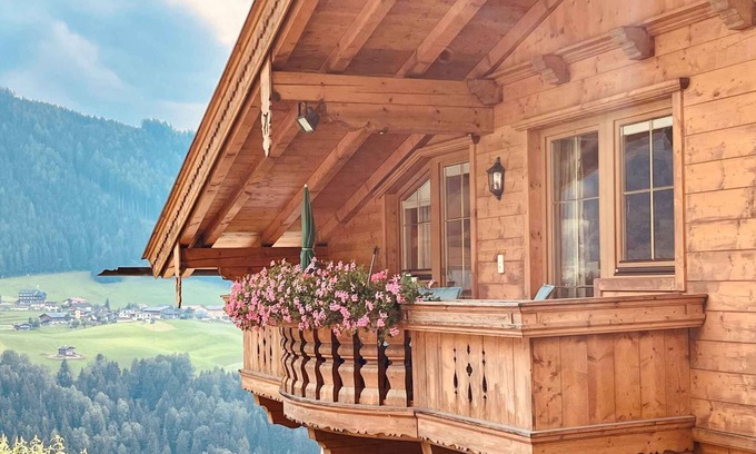 Gerlosbergeben Apartment | Holiday apartment with panoramic view to Zillertal