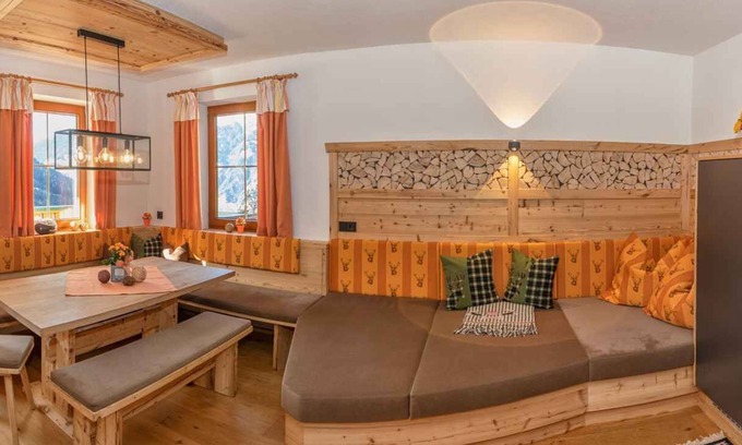 Gerlosbergeben Apartment | Holiday apartment with panoramic view to Zillertal