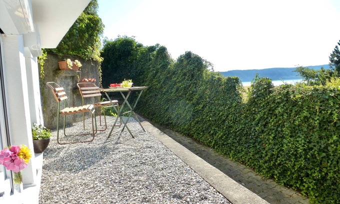 Ueberlingen Apartment | Holiday Apartment Bodenseeglück with Lake View & Private Terrace