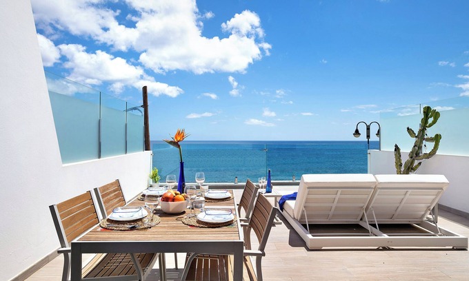 Arrieta Apartment | Holiday Apartment “Callao Beach 6” with Sea View, Terrace & Wi-Fi