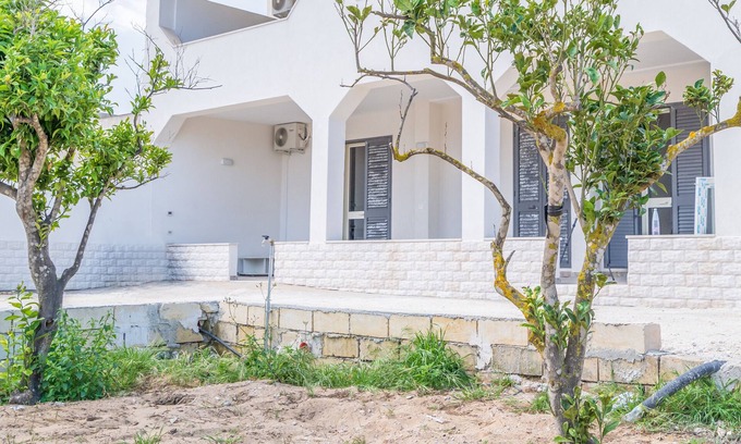 Granelli Apartment | Holiday Apartment "Il Pescatore" with Sea View, Shared Terrace & A/C