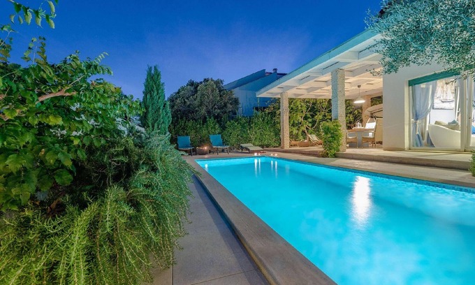 Mandre Apartment | Holiday apartment Mandre for 1 - 6 persons with 3 bedrooms - Twin house