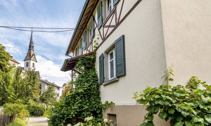 Wahlwies Apartment | Holiday Apartment 'Omas Obstkiste' with Wi-Fi