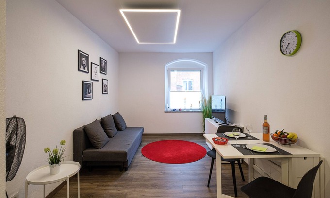 Ulm Apartment | Holiday Apartment "Ulmer Stadtwohnung" with Wi-Fi