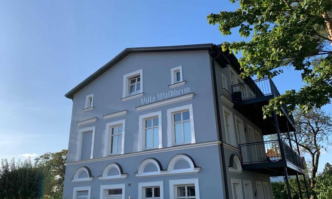 Lubmin Apartment | Holiday apartment Villa Waldheim DH-27236