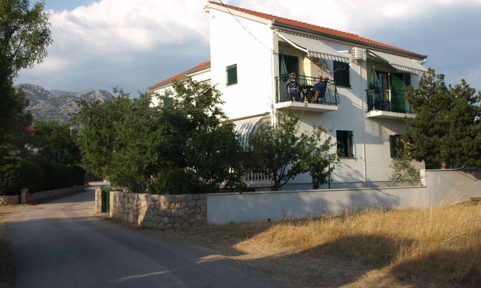 Seline Apartment | Holiday apartment with large balcony and barbecue
