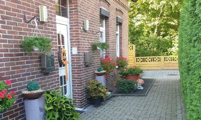 Zetel Apartment | Holiday apartment Zetel for 1 - 4 persons with 2 bedrooms - Holiday apartment