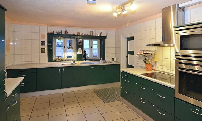 Heinsberg House | Holiday Home in Kirchhundem-Heinsberg with Sauna