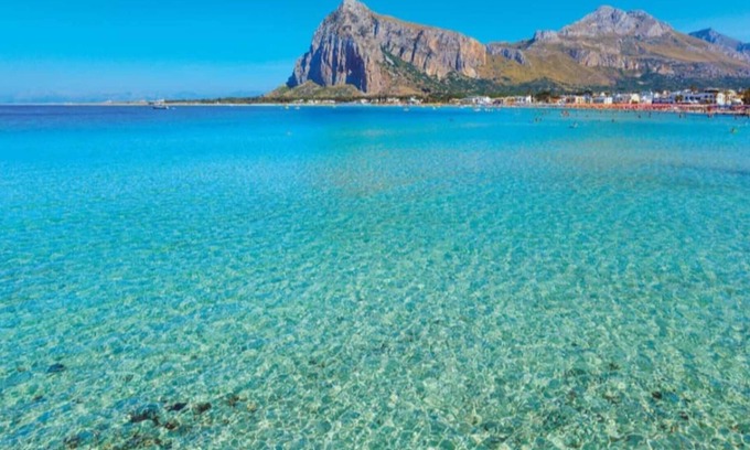Sant'Andrea Bonagia House | Holiday Home Vista Mare with Sea VIew, Garden & A/C