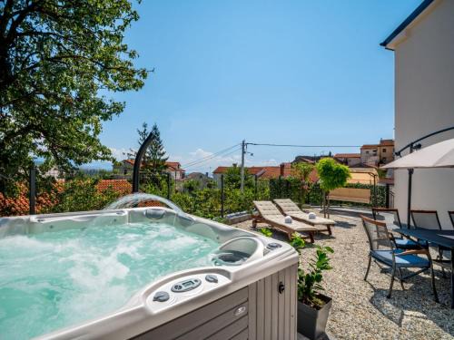 Kastav House | Holiday Home Amberg by Interhome
