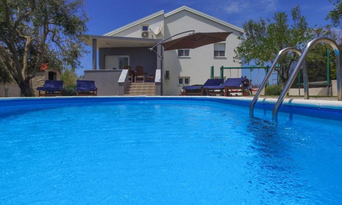 Privlaka House | Holiday Home Ana by Interhome