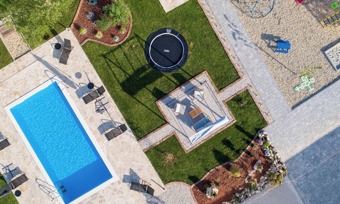 Galovac House | Holiday home Aprilis with pool,outdoor sauna and jacuzzi