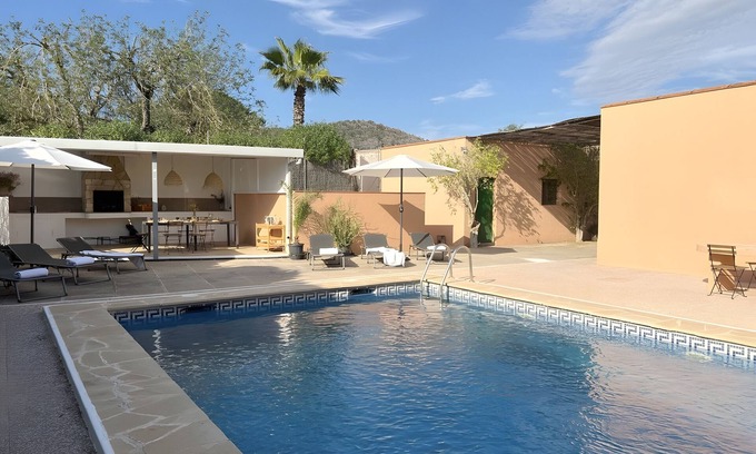 Santa Eulalia del Rio House | Holiday Home 'Bamboo' with Private Pool, Wi-Fi and Air Conditioning