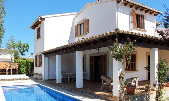 Sa Rapita House | Holiday Home Ca Na Conxa - LAR160 by Interhome