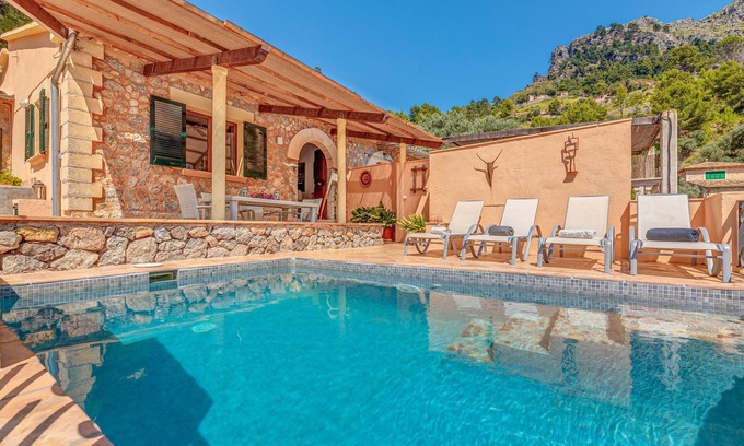 Escorca House | Holiday Home “Ca N’Aina” close to the Beach with Mountain View, Air Conditioning & Pool