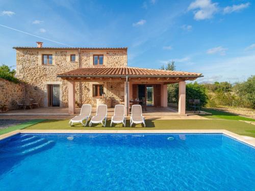Inca House | Holiday Home Can Blancos by Interhome