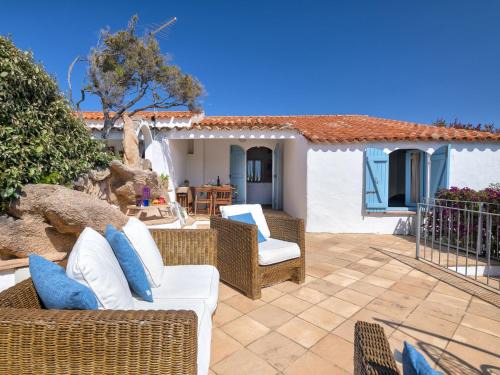 Capriccioli House | Holiday Home Capriccioli A by Interhome