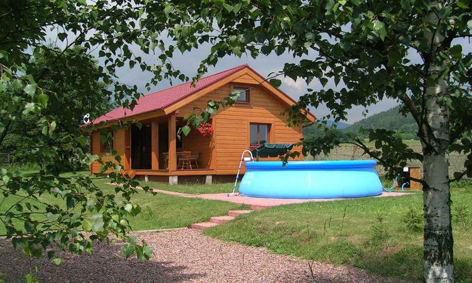 Vlcice House | Holiday home with outdoor pool