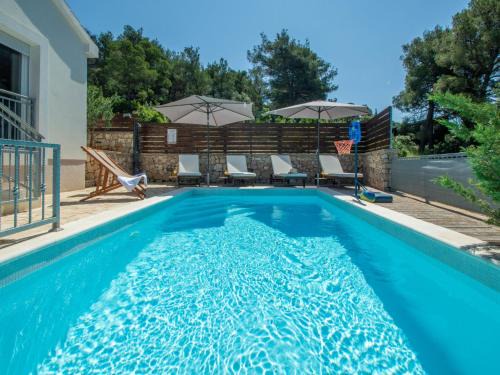 Bilice House | Holiday Home Dalmacia by Interhome