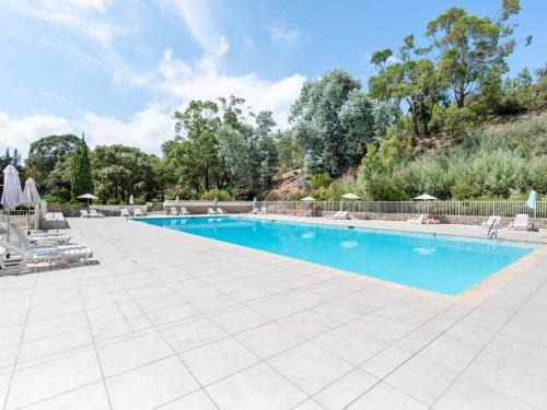 La Napoule House | Holiday Home Domaine de Maure Vieil by Interhome