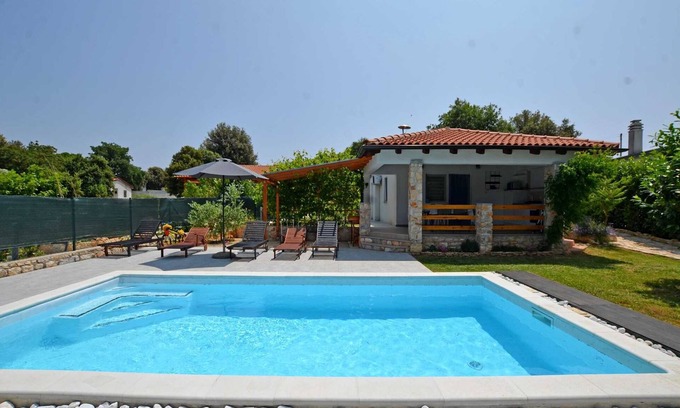 Rovinj Villa | Holiday Home Eta with Pool