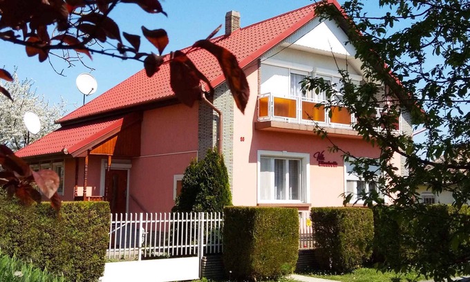 Balatonkeresztur House | Holiday home for big families
