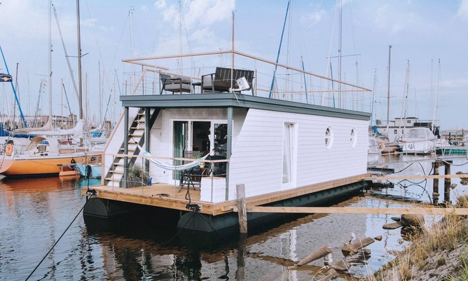 Grossenbrode House | Holiday home Fiete unsHusboot