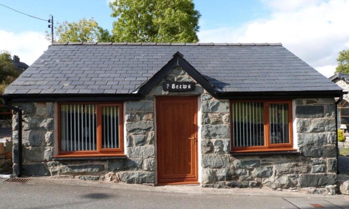 Trawsfynydd House | Holiday Home Gandil by Interhome