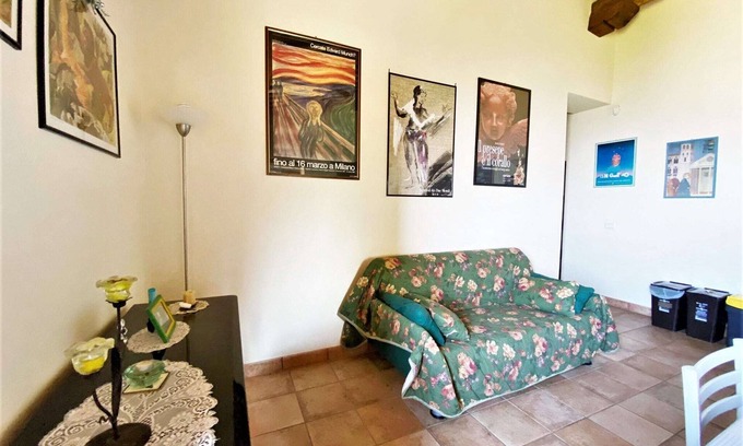 Assisi Villa | Holiday Home in Assisi with Garden Views