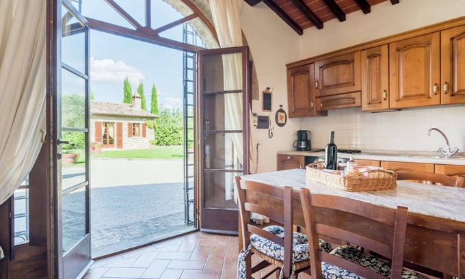 Cortona House | Holiday Home in Cortona With Pool