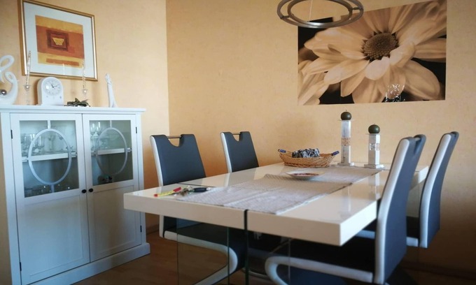 Ostholstein Apartment | Holiday Home in Fehmarn near Beach