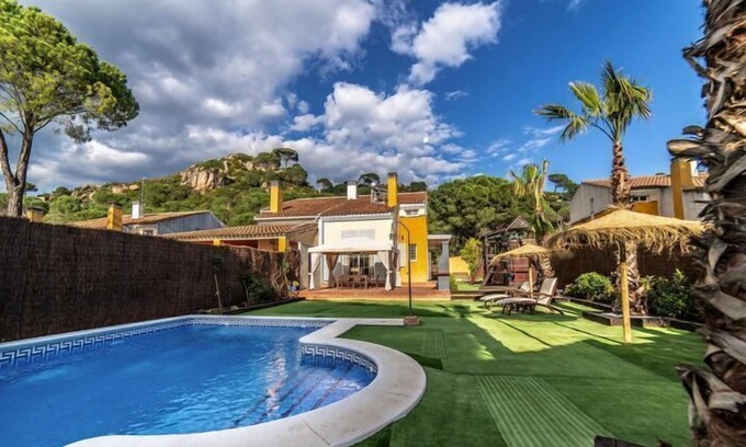 Las Jaras House | Holiday home in the middle of nature