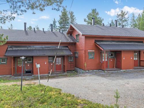 Akaslompolo House | Holiday Home Kuerkartano 4-aarre by Interhome