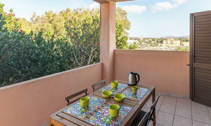 La Maddalena House | Holiday Home 'Le Giare' with Sea View, Wi-Fi, Air Conditioning and Balcony