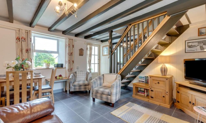 Saint Erth Praze House | Holiday Home Mary-Rose Cottage by Interhome