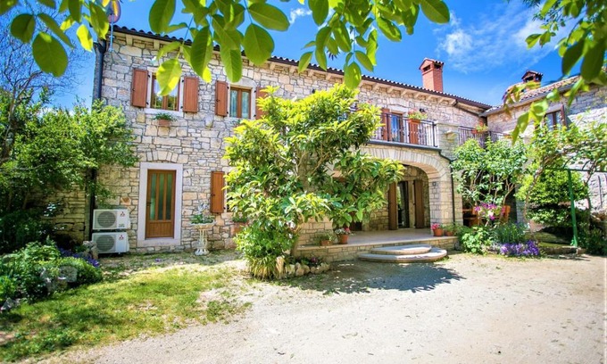 Jakovici House | Holiday Home Mendula