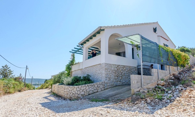 Veli Rat House | Holiday home Nicoletta, (16454), Veli Rat, hr